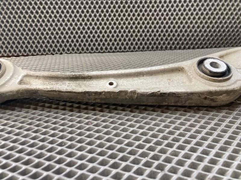 Рычаг подвески нижний, 3000 рублей, Ховрино