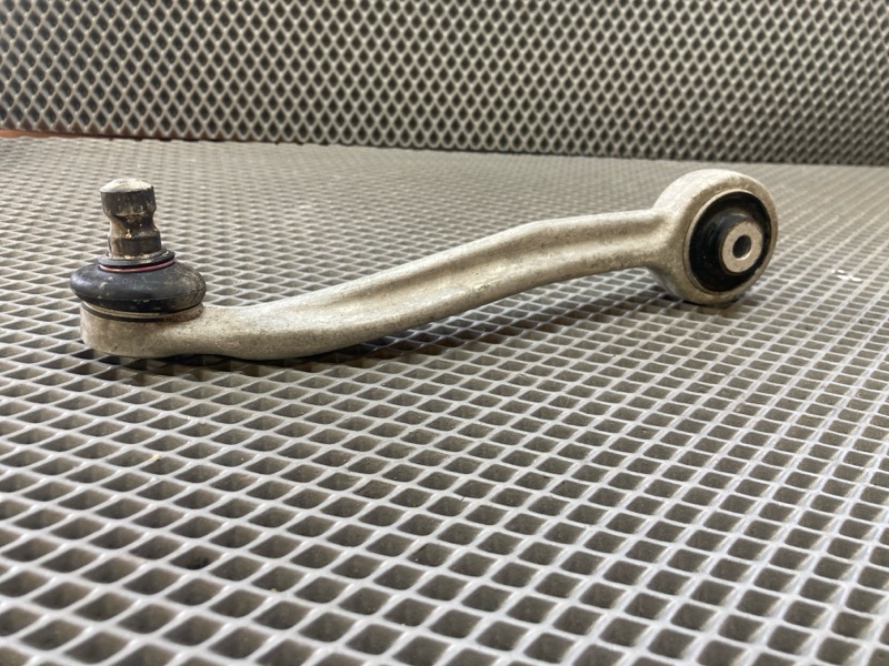 Рычаг подвески нижний, 3000 рублей, Ховрино