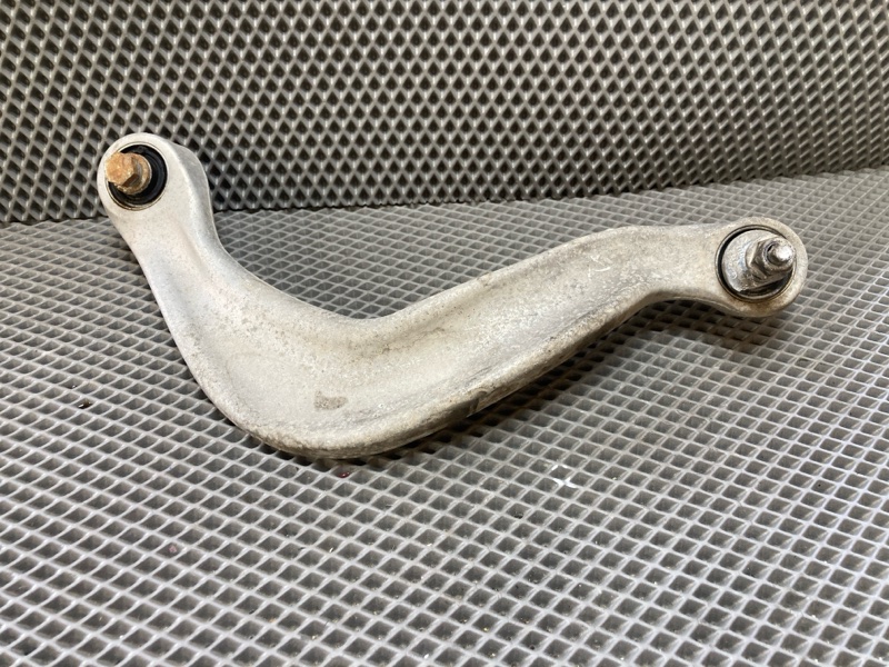 Рычаг подвески нижний, 2000 рублей, Ховрино