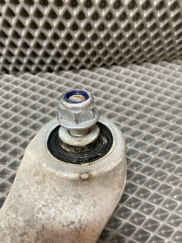 Рычаг подвески нижний, 2000 рублей, Ховрино