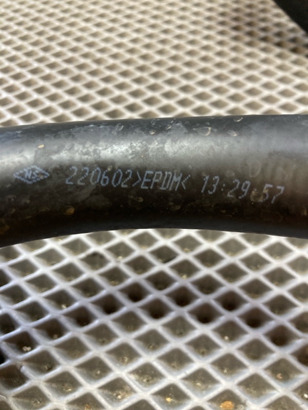 Патрубок системы охлаждения, 1000 рублей, Ховрино