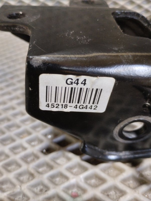 Кронштейн двигателя, 3000 рублей, Ховрино