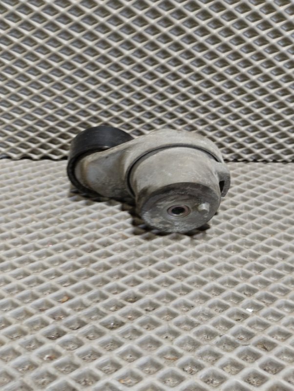 Натяжитель ремня генератора, 3000 рублей, Ховрино