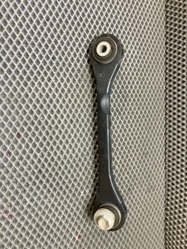 Рычаг подвески нижний, 1500 рублей, Ховрино