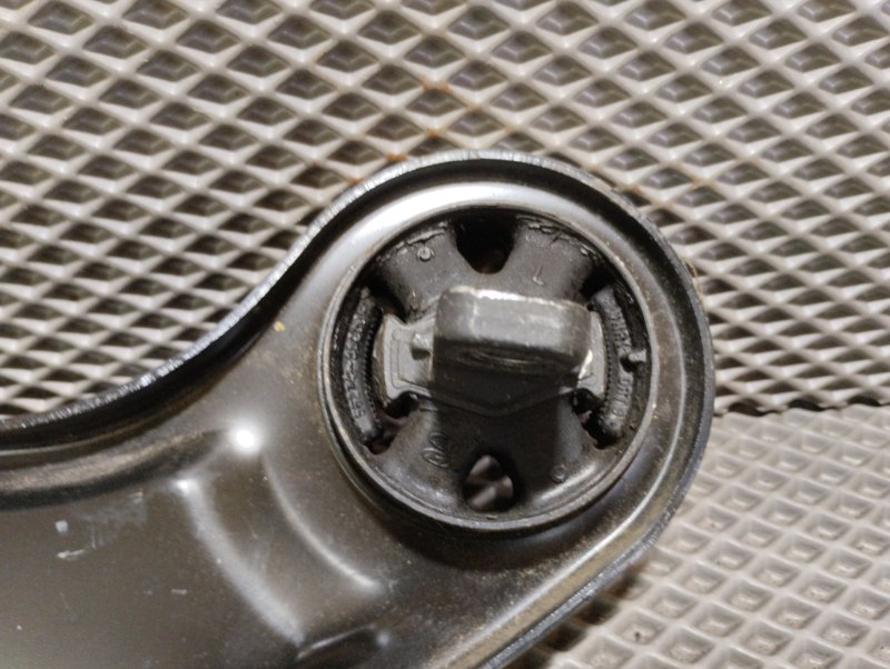 Рычаг подвески верхний, 7000 рублей, Ховрино