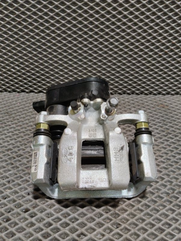 Суппорт тормозной, 15000 рублей, Ховрино