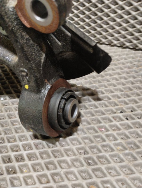 Кулак в сборе со ступицей, 20000 рублей, Ховрино