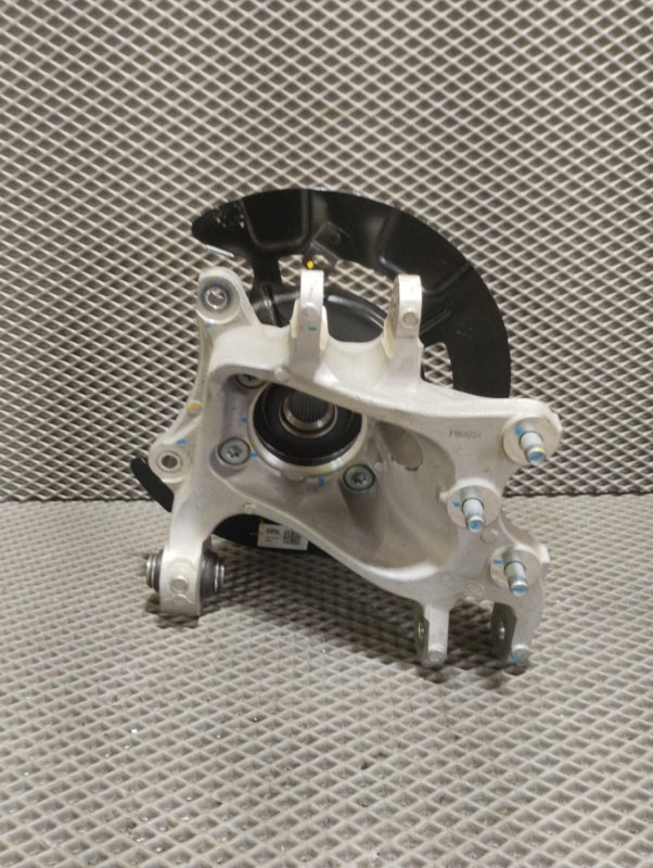 Кулак в сборе со ступицей, 25000 рублей, Ховрино