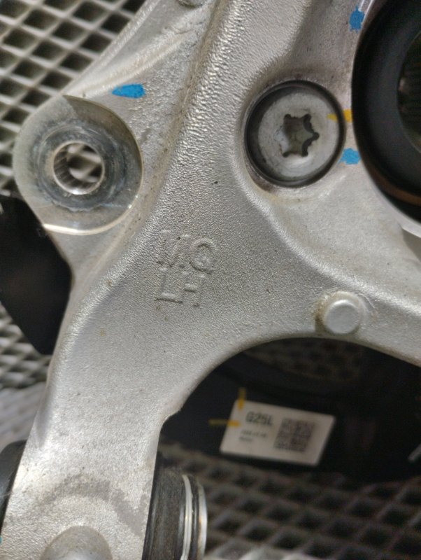 Кулак в сборе со ступицей, 25000 рублей, Ховрино