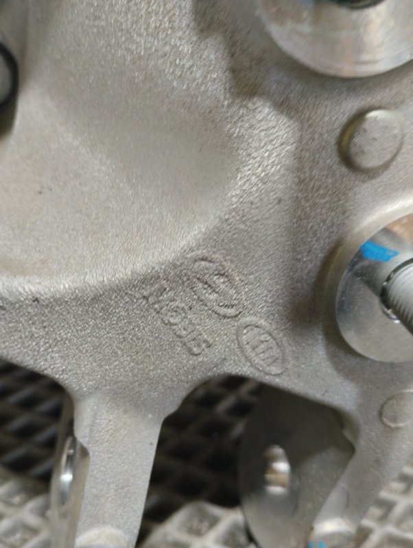 Кулак в сборе со ступицей, 25000 рублей, Ховрино