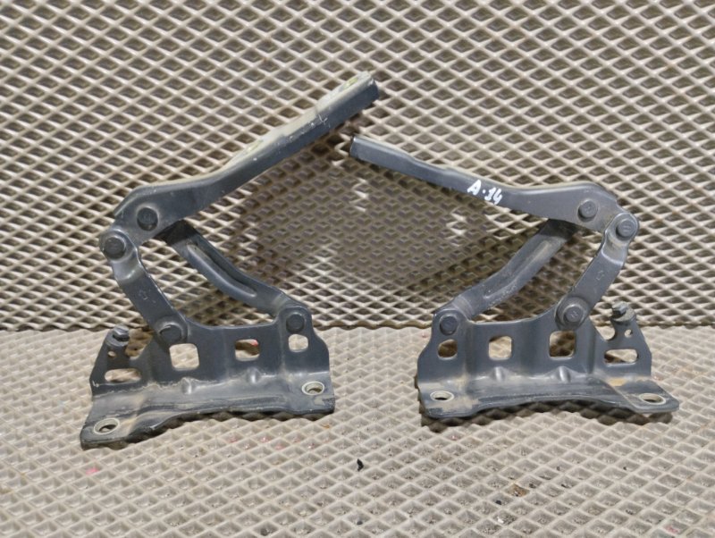 Петля капота, 8000 рублей, Ховрино