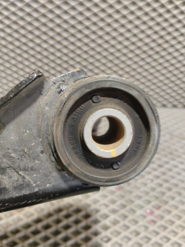 Рычаг подвески верхний, 3000 рублей, Ховрино