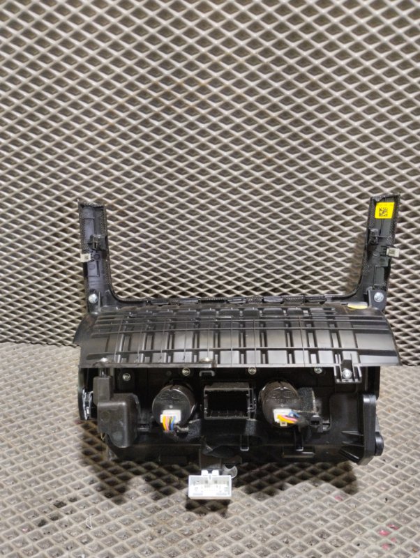 Накладка в салоне, 5000 рублей, Ховрино