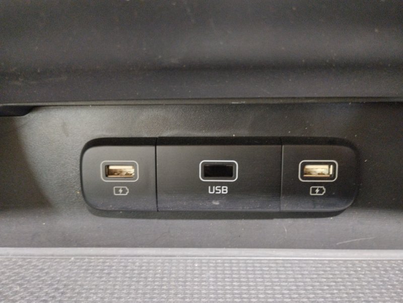 Накладка в салоне, 5000 рублей, Ховрино