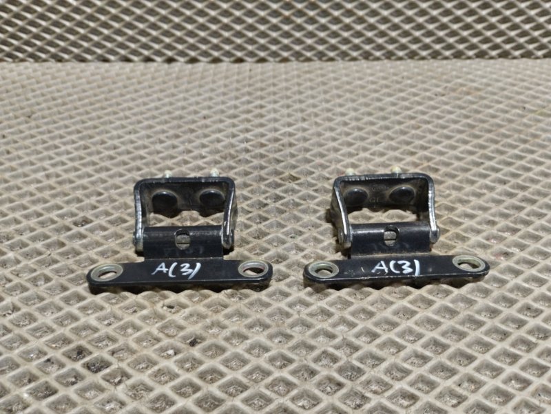 Петля крышки багажника, 4000 рублей, Ховрино