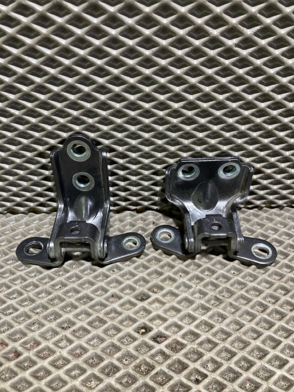 Петля двери, 1000 рублей, Ховрино