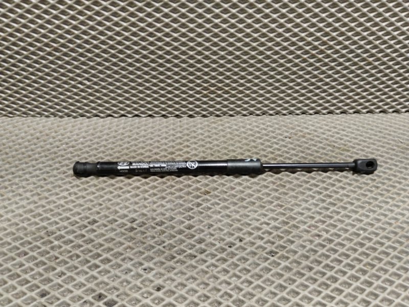 Амортизатор капота, 1000 рублей, Ховрино