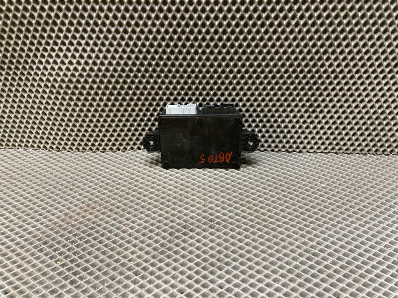 Блок управления крышкой багажника, 8000 рублей, Ховрино