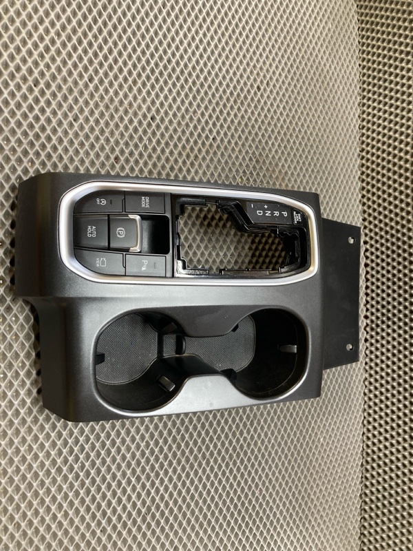 Консоль центральная, 5000 рублей, Ховрино