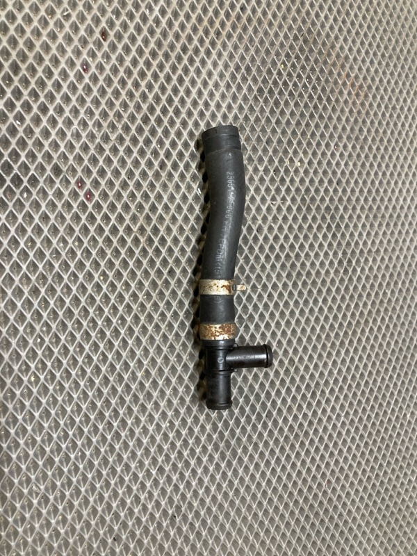 Патрубок системы охлаждения, 1500 рублей, Ховрино