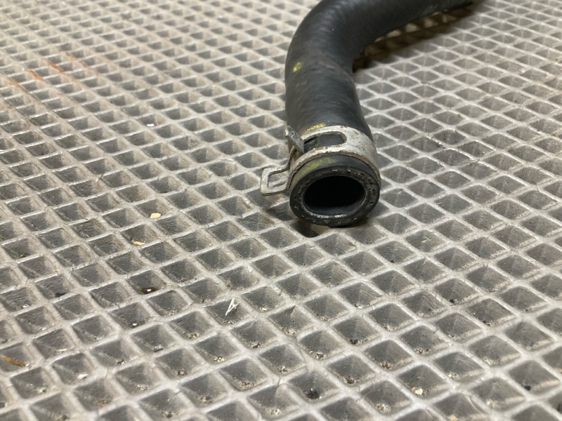 Патрубок системы охлаждения, 1000 рублей, Ховрино