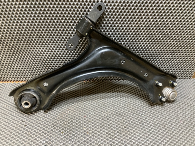 Рычаг подвески нижний, 8000 рублей, Ховрино