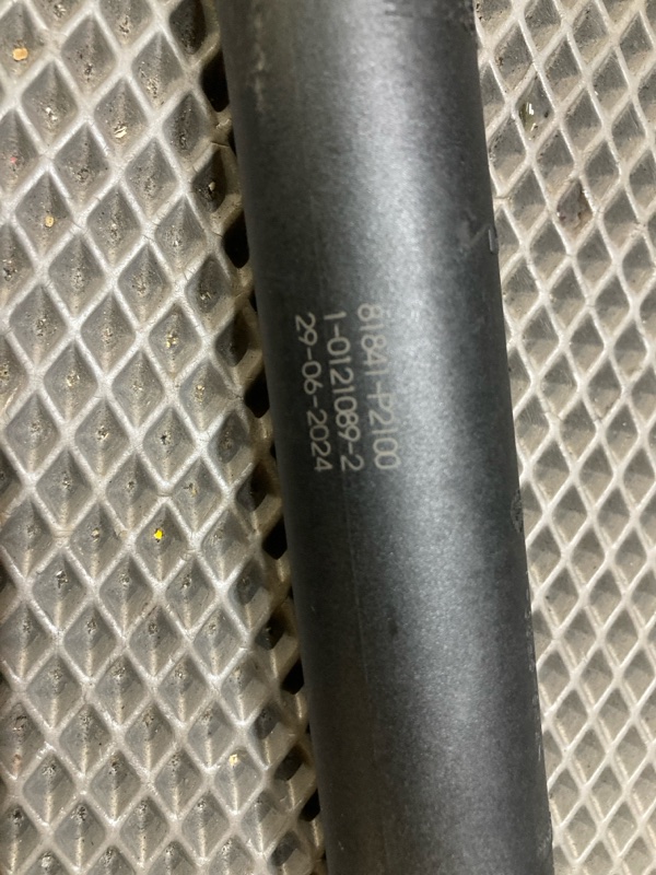 Амортизатор двери багажника, 25000 рублей, Ховрино