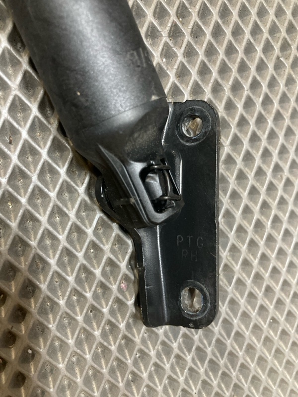 Амортизатор двери багажника, 25000 рублей, Ховрино