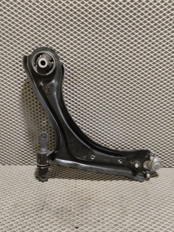 Рычаг подвески нижний, 10000 рублей, Ховрино