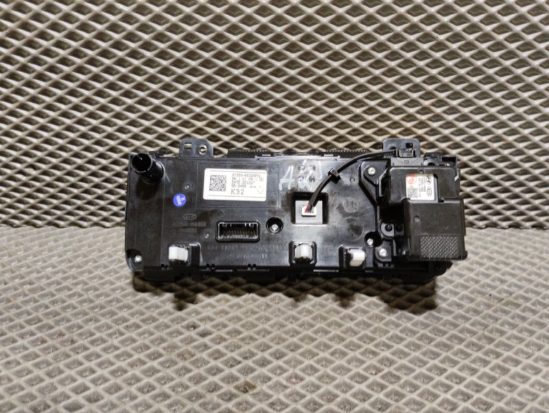 Блок управления климат-контролем, 30000 рублей, Ховрино