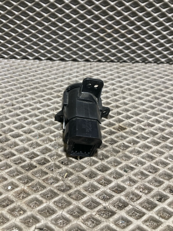 Кнопка старт-стоп, 3000 рублей, Ховрино