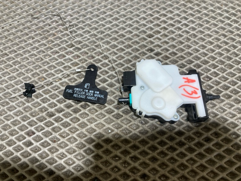 Замок лючка бензобака, 5000 рублей, Ховрино