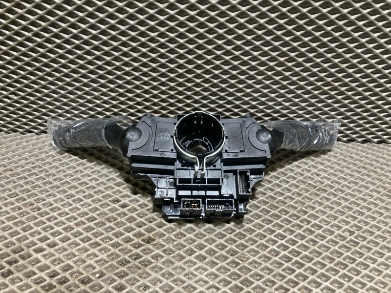 Блок подрулевых переключателей, 20000 рублей, Ховрино