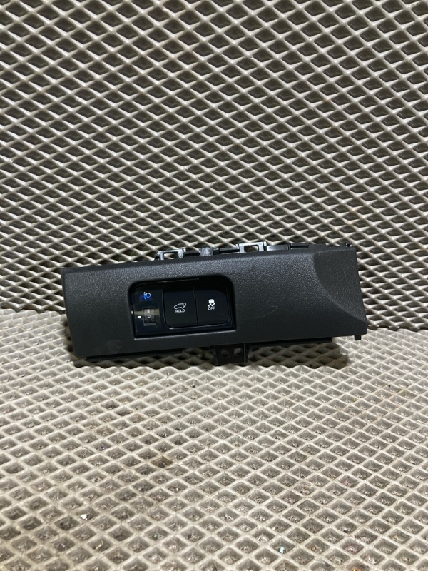 Кнопка антипробуксовочной системы, 3000 рублей, Ховрино