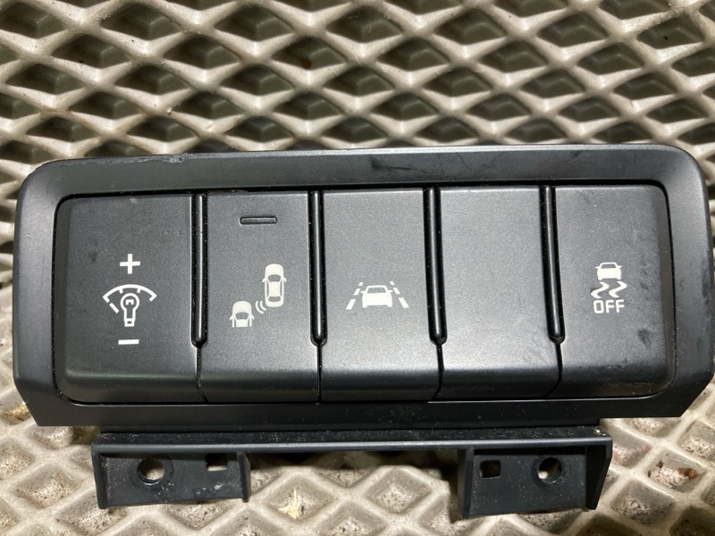 Кнопка, 5000 рублей, Ховрино