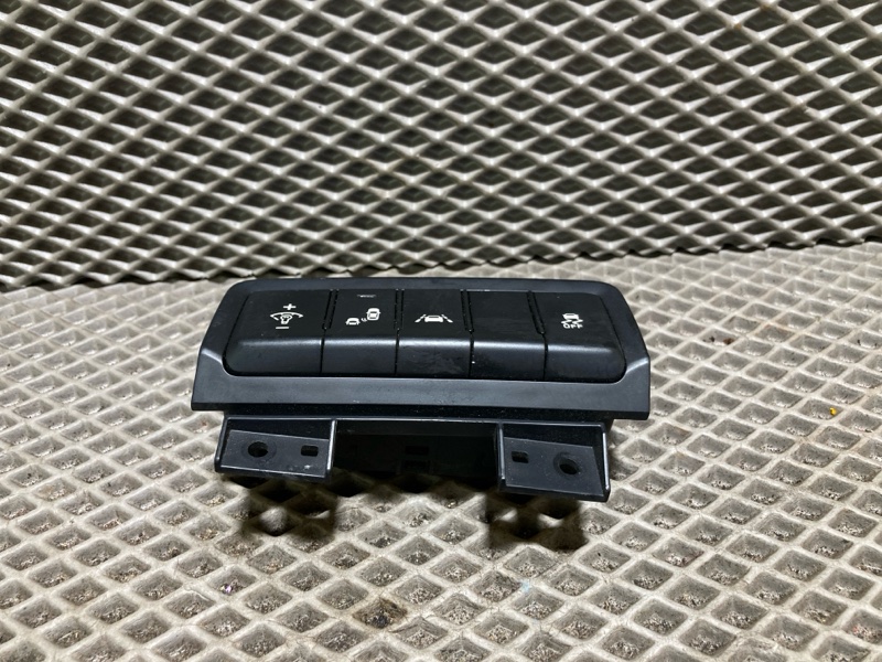 Кнопка, 5000 рублей, Ховрино