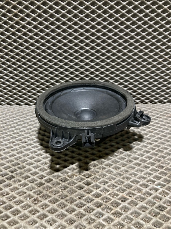 Динамик, 2000 рублей, Ховрино