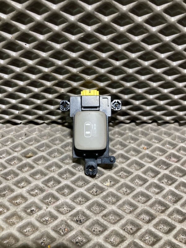 Кнопка открытия двери, 2500 рублей, Ховрино