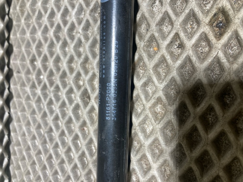 Амортизатор капота, 2000 рублей, Ховрино