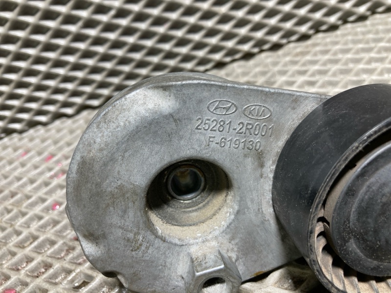 Ролик натяжной навесного оборудования, 3000 рублей, Ховрино