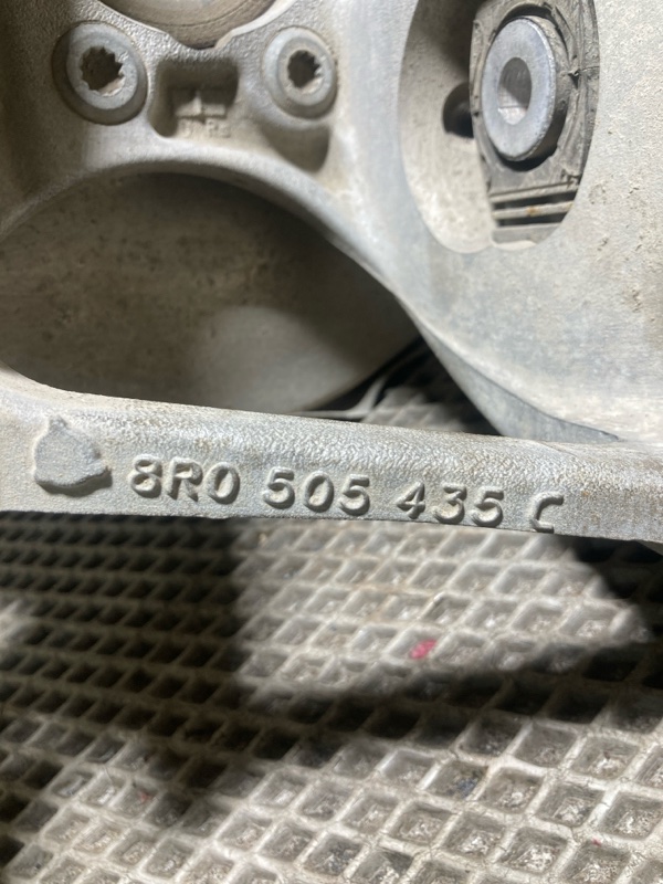 Кулак в сборе со ступицей, 20000 рублей, Ховрино