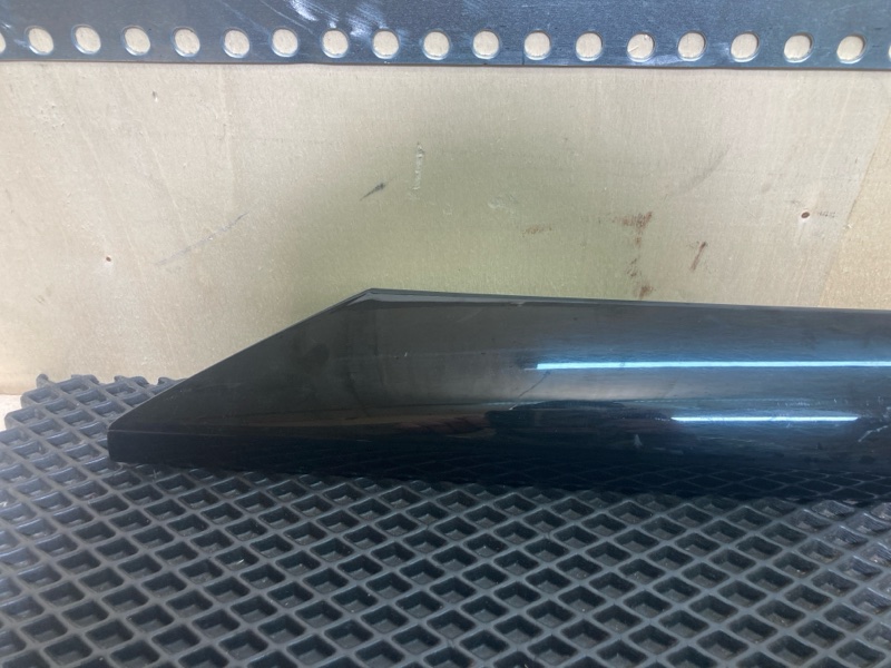 Накладка стойки лобового стекла, 14000 рублей, Ховрино