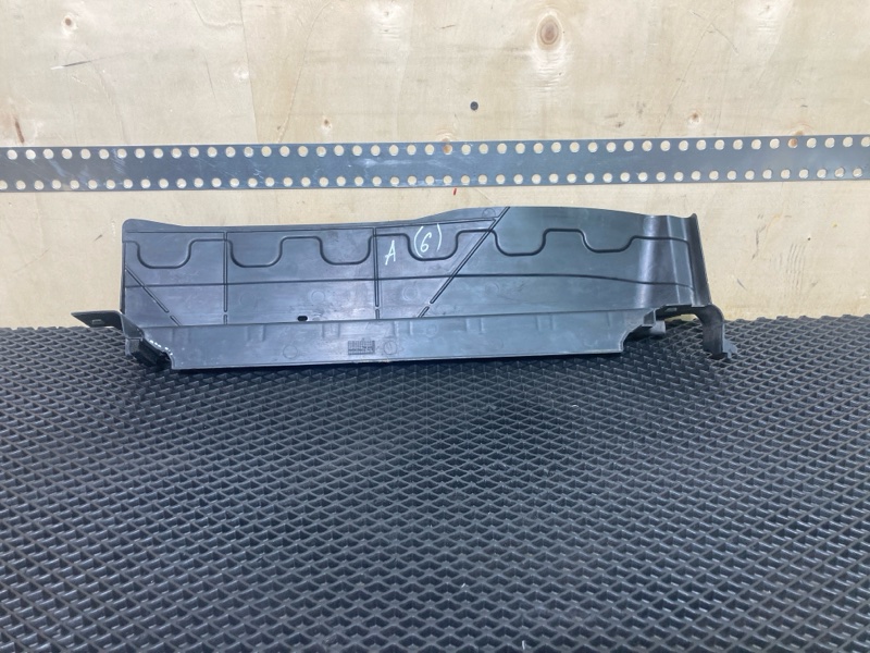 Дефлектор радиатора, 2000 рублей, Ховрино