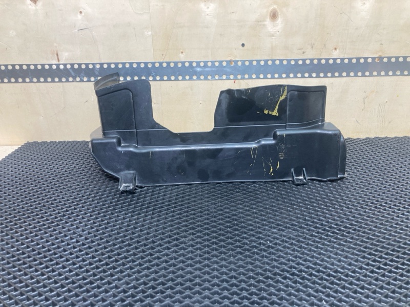 Дефлектор радиатора, 3000 рублей, Ховрино