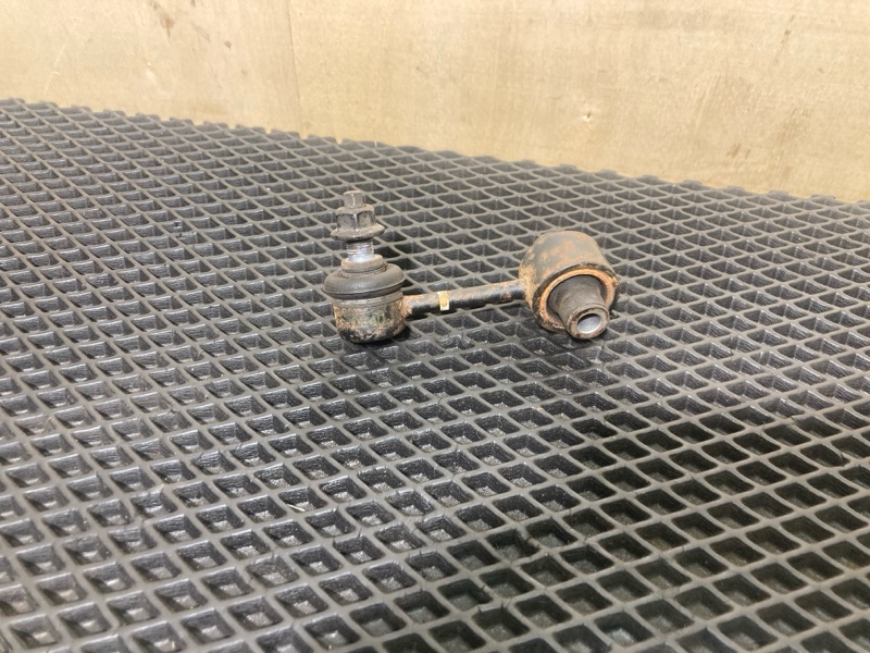 Стойка стабилизатора, 1000 рублей, Ховрино