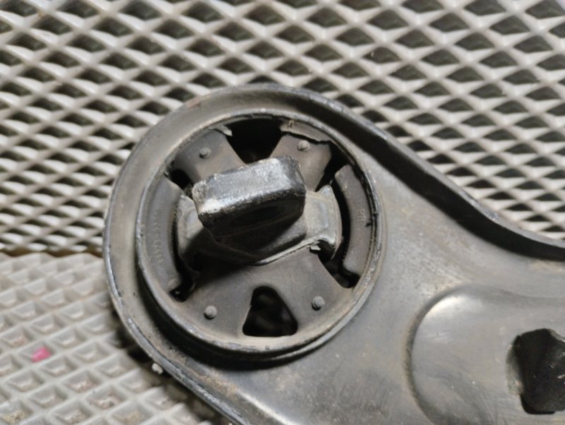 Рычаг подвески верхний, 6000 рублей, Ховрино