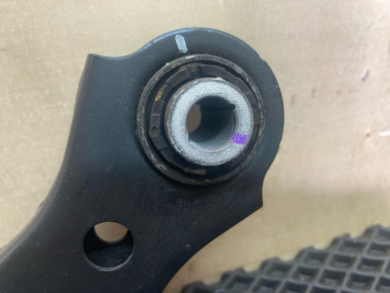 Рычаг подвески нижний, 5000 рублей, Ховрино