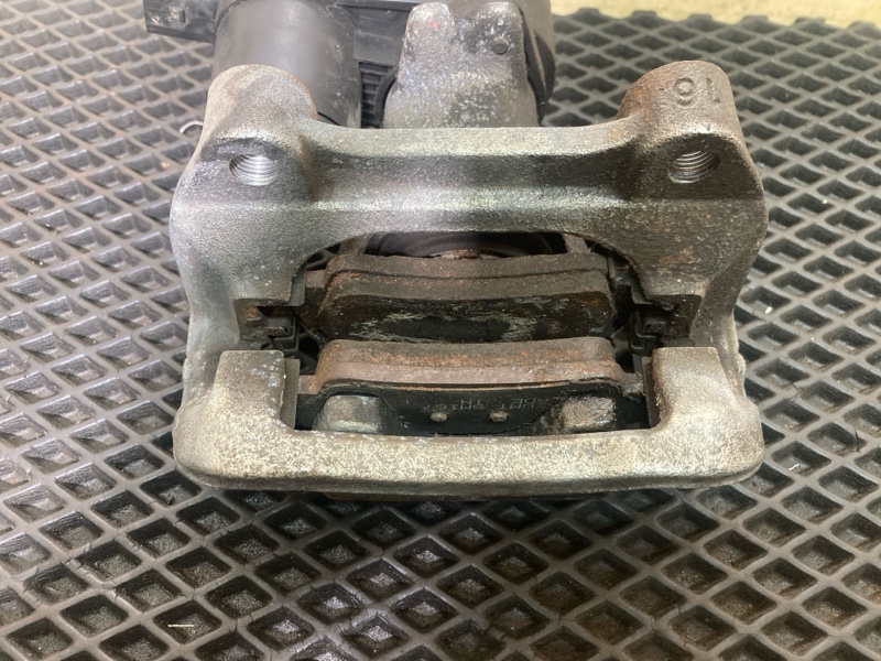 Суппорт тормозной, 15000 рублей, Ховрино