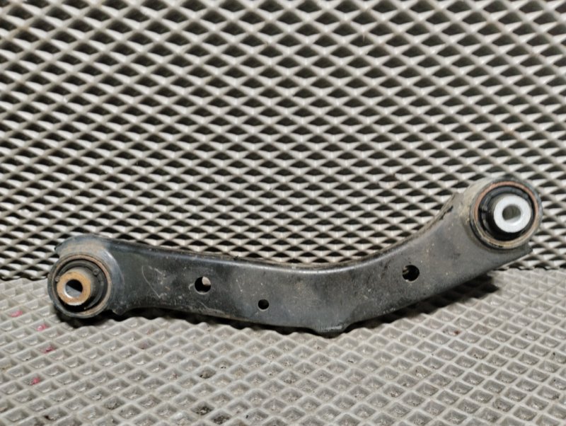 Рычаг подвески верхний, 1500 рублей, Ховрино