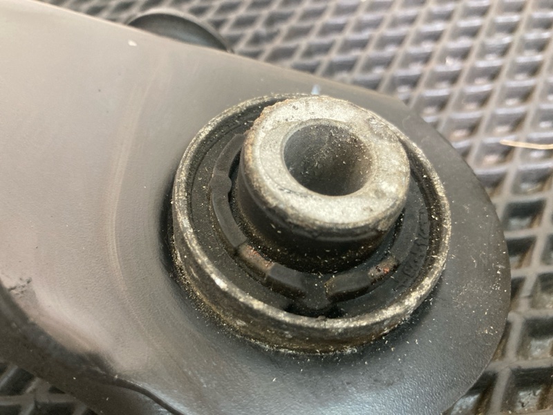 Рычаг подвески нижний, 7000 рублей, Ховрино